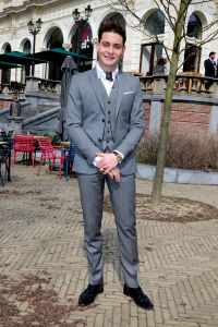 09-04-2016 SHOWBIZZ; DOUWE BOB TIJDENS PERSPRESENTATIE VAN EUROVISION IN HET VONDELPARK. 24 Landen-Deelnemers waren aanwezig en zouden in de Melkweg een concert geven.
foto: Albert den Iseger 