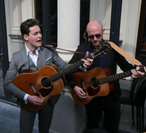 09-04-2016 SHOWBIZZ; DOUWE BOB TIJDENS PERSPRESENTATIE VAN EUROVISION IN HET VONDELPARK. 24 Landen-Deelnemers waren aanwezig en zouden in de Melkweg een concert geven.
foto: Albert den Iseger 