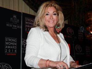 09-04-2018 SHOWBIZZ; THE STRONG WOMAN AWARD 2018 IS GEWONNEN DOOR ANNEMARIE VAN GAAL. In Grand Hotel Huis ter Duin te noordwijk was dit jaar de verkiezing van the strong woman of 2018. Vele bekende dames uit de Showbizz waren aanwezig. Annemarie van Gaal won de Award die werd uitgereikt door Bibian Mental de winnares van vorig jaar. Betty de Groot kan weer terug kijken op een gezellige en heerlijk middag.
foto: Albert den Iseger