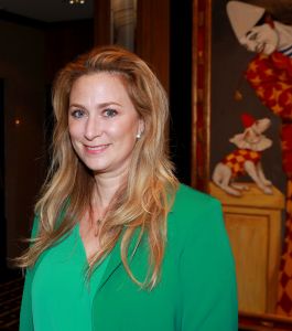 09-04-2018 SHOWBIZZ; THE STRONG WOMAN AWARD 2018 IS GEWONNEN DOOR ANNEMARIE VAN GAAL. In Grand Hotel Huis ter Duin te noordwijk was dit jaar de verkiezing van the strong woman of 2018. Vele bekende dames uit de Showbizz waren aanwezig. Annemarie van Gaal won de Award die werd uitgereikt door Bibian Mental de winnares van vorig jaar. Betty de Groot kan weer terug kijken op een gezellige en heerlijk middag. foto: Albert den Iseger