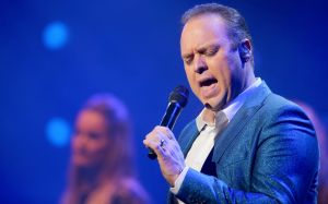 07-04-2018 SHOWBIZZ; FRANS BAUER TOUR DE FRANS IN NEDERLAND EN BELGIE. Een uitverkocht succes zijn de concerten van Frans Bauer in Nederland en Belgie, DE TOUR DE FRANS concerten. Een verslag van een van deze concerten ziet u in deze fotoreportage.
foto: Albert den Iseger