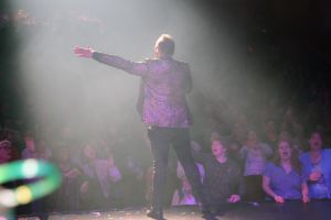 07-04-2018 SHOWBIZZ; FRANS BAUER TOUR DE FRANS IN NEDERLAND EN BELGIE. Een uitverkocht succes zijn de concerten van Frans Bauer in Nederland en Belgie, DE TOUR DE FRANS concerten. Een verslag van een van deze concerten ziet u in deze fotoreportage.
foto: Albert den Iseger