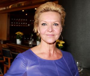 09-04-2018 SHOWBIZZ; THE STRONG WOMAN AWARD 2018 IS GEWONNEN DOOR ANNEMARIE VAN GAAL. In Grand Hotel Huis ter Duin te noordwijk was dit jaar de verkiezing van the strong woman of 2018. Vele bekende dames uit de Showbizz waren aanwezig. Annemarie van Gaal won de Award die werd uitgereikt door Bibian Mental de winnares van vorig jaar. Betty de Groot kan weer terug kijken op een gezellige en heerlijk middag. foto: Albert den Iseger