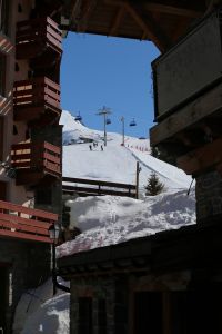 28-03-2019 NIEUWS; WINTERSPORT IN LES ARCS 1950 FRANKRIJK HEEFT ALLES WAT JE ZOEKT OP VAKANTIE. Veel sneeuw, mooi weer en een zeer gevarieerd aanbod van winkels en restaurants.
foto: Albert den Iseger