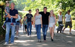 09-08-2015 SHOWBIZZ; WOLTER KROES UNDER CONTROL IN EFTELING.
foto: Albert den Iseger