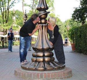 09-08-2015 SHOWBIZZ; WOLTER KROES UNDER CONTROL IN EFTELING.
foto: Albert den Iseger