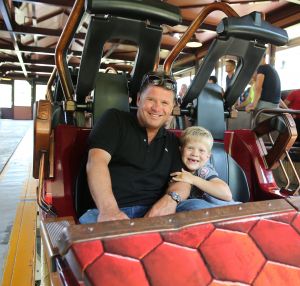 09-08-2015 SHOWBIZZ; WOLTER KROES UNDER CONTROL IN EFTELING.
foto: Albert den Iseger