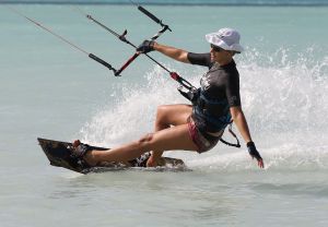 05-12-2015 SPORT; KITE SURFEN INT.WEDSTRIJD OP ARUBA.
foto: Albert den Iseger