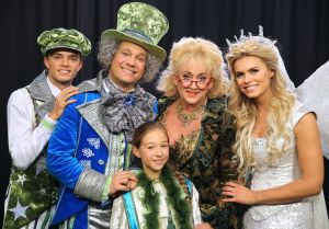 06-12-2016 SHOWBIZZ; THE CHRISTMAS SHOW MET CARLO BOSZHARD-KARIN BLOEMEN-BUDDY VEDDER EN NICOLETTE VAN DAM.
foto: Albert den Iseger