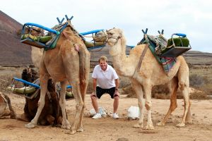 20-12-2017 SHOWBIZZ; HENNY HUISMAN OP FUERTEVENTURA ERG OPENHARTIG. Henny Huisman was een weekje op vakantie op FUERTEVENTURA en was erg openhartig over zijn leven als presentator, publiek figuur en over prive zaken.
foto: Albert den Iseger