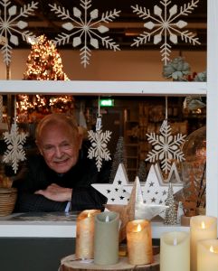 02-12-2017 SHOWBIZZ; RONNIE TOBER EN PARTNER JAN JOCHEMS BEREIDEN ZICH VOOR OP DE KERSTDAGEN.
Fote Albert den Iseger