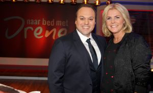 11-02-2017 SHOWBIZZ; FRANS BAUER IN BED MET IRENE MOORS.Voor de laatste aflevering van het TV programma IN BED MET IRENE was Frans Bauer uitgenodigd. Een en al gezelligheid en lol en meer dan 100.000 extra kijkers voor dit mooie programma.
Hopelijk komt het volgend jaar weer terug op de TV.
foto: Albert den Iseger