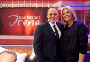 11-02-2017 SHOWBIZZ; FRANS BAUER IN BED MET IRENE MOORS.Voor de laatste aflevering van het TV programma IN BED MET IRENE was Frans Bauer uitgenodigd. Een en al gezelligheid en lol en meer dan 100.000 extra kijkers voor dit mooie programma.
Hopelijk komt het volgend jaar weer terug op de TV.
foto: Albert den Iseger