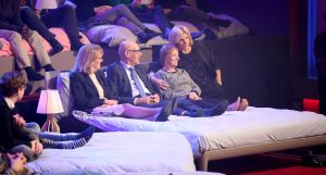 11-02-2017 SHOWBIZZ; FRANS BAUER IN BED MET IRENE MOORS.Voor de laatste aflevering van het TV programma IN BED MET IRENE was Frans Bauer uitgenodigd. Een en al gezelligheid en lol en meer dan 100.000 extra kijkers voor dit mooie programma.
Hopelijk komt het volgend jaar weer terug op de TV.
foto: Albert den Iseger