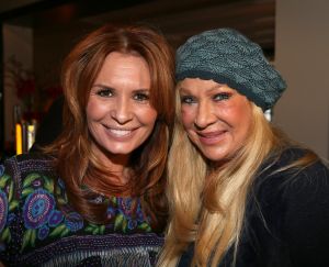 10-02-2020 SHOWBIZZ; MARY BORSATO EN LEONTINE BORSATO BLIJVEN DE BESTE VRIENDINNEN. Ondanks dat Marco op het ogenblik bij zijn moeder in Stompetoren woont blijven Mary en Leontine gewoon de beste vriendinnen.
foto: Albert den Iseger