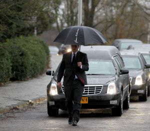 15-01-2015 SHOWBIZZ; BEGRAFENIS VAN FRANS MOLENAAR OP ZORGVLIED AMSTERDAM.
foto: Albert den Iseger