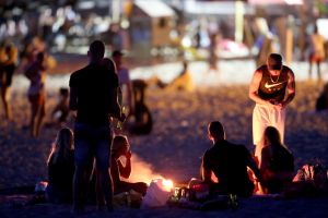 27-07-2018 NIEUWS; EGMOND AAN ZEE EN DE LANGSTE MAANSVERDUISTERING VAN DE EEUW.De maan kleurt bloedrood door een totale maansverduistering. De rode kleur wordt veroorzaakt door zonlicht wat langs de aarde schijnt.
foto: Albert den Iseger