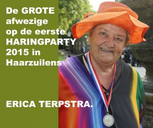 17-06-2015 SHOWBIZZ; EERSTE HARINGPARTY IS NATUURLIJK IN HAARZUILENS.
De grote afwezige vanavond was ERICA TERPSTRA die wegens ziekte verstek moest laten gaan.
foto: Albert den Iseger