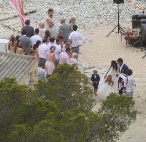 26-06-2016 SHOWBIZZ; NICK SCHILDER TROUWDE ZIJN KRISTEN OP ZONNIG IBIZA. De mooiste dag uit ons leven zo vertelde Nick aan de paar PERS mensen die aanwezig waren op de door hun gekozen een sombere foto lokatie. foto: Albert den Iseger