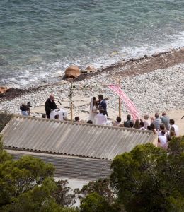 26-06-2016 SHOWBIZZ; NICK SCHILDER TROUWDE ZIJN KRISTEN OP ZONNIG IBIZA. De mooiste dag uit ons leven zo vertelde Nick aan de paar PERS mensen die aanwezig waren op de door hun gekozen een sombere foto lokatie. foto: Albert den Iseger