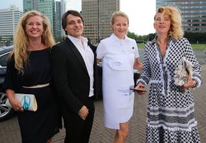 04-06-2016 SHOWBIZZ; MABEL WISSE SMIT EN VICTOR EN ROLF BIJ AMSTERDAM DINER.
foto: Albert den Iseger