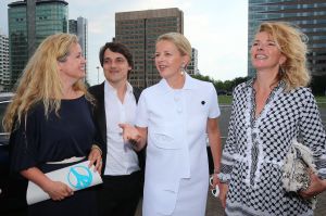 04-06-2016 SHOWBIZZ; MABEL WISSE SMIT EN VICTOR EN ROLF BIJ AMSTERDAM DINER.
foto: Albert den Iseger