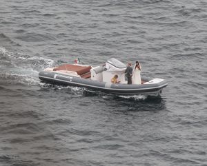 26-06-2016 SHOWBIZZ; NICK SCHILDER TROUWDE ZIJN KRISTEN OP ZONNIG IBIZA. De mooiste dag uit ons leven zo vertelde Nick aan de paar PERS mensen die aanwezig waren op de door hun gekozen een sombere foto lokatie.
foto: Albert den Iseger