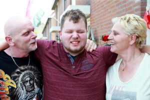 07-06-2016 SHOWBIZZ; NICK NICOLAI WINNAAR VAN HGT KRIJGT ALLE AANDACHT VAN PERS EN FANS.
foto: Albert den Iseger