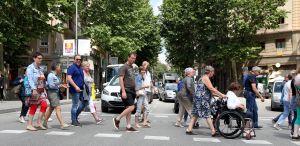 07-06-2018 SHOWBIZZ; FRANS BAUER OP VAKANTIE MET 200 UITBUNDIGE FANS.Dit jaar met 3 Van der VALK bussen naar Playa de Aro in Spanje.Een hele week feest met Frans als reisleider. Het was een echt feestje.
foto: Albert den Iseger