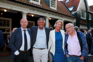 17-06-2019 NIEUWS; AD BESSELING IS MISTER PILAREN AL VOOR 50 JAAR. Vele bekende Bergenaren en bekenden uit de NL showbizz waren aanwezig  op het jubileumfeest van Ad Besseling,de uitbater van de huiskamer van Bergen. Het was gezellig tot diep in de Bergense nacht.
foto: Albert den Iseger