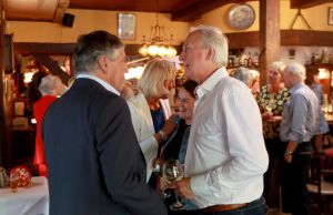 17-06-2019 NIEUWS; AD BESSELING IS MISTER PILAREN AL VOOR 50 JAAR. Vele bekende Bergenaren en bekenden uit de NL showbizz waren aanwezig  op het jubileumfeest van Ad Besseling,de uitbater van de huiskamer van Bergen. Het was gezellig tot diep in de Bergense nacht.
foto: Albert den Iseger