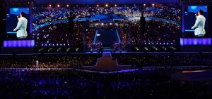 08-06-2019 SHOWBIZZ; TINO MARTIN IN HET OLYMPISCH STADION AMSTERDAM. Tino verraste de 28000 fans met een geweldig programma vol met mooie muziek.Rene Froger-Trijntje Oosterhuis en Glen Faria waren zijn gasten-vrienden die deze avond tot een succes maakte. Tino Martin was groots het een zeer grote G. Zijn fans waren uitbundig en de sfeer in het prachtige  stadion was een en al gezelligheid.
foto: Albert den Iseger