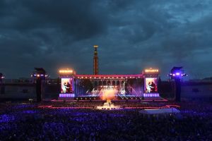 08-06-2019 SHOWBIZZ; TINO MARTIN IN HET OLYMPISCH STADION AMSTERDAM. Tino verraste de 28000 fans met een geweldig programma vol met mooie muziek.Rene Froger-Trijntje Oosterhuis en Glen Faria waren zijn gasten-vrienden die deze avond tot een succes maakte. Tino Martin was groots het een zeer grote G. Zijn fans waren uitbundig en de sfeer in het prachtige  stadion was een en al gezelligheid.
foto: Albert den Iseger08-06-2019 SHOWBIZZ; TINO MARTIN IN HET OLYMPISCH STADION AMSTERDAM. Tino verraste de 28000 fans met een geweldig programma vol met mooie muziek.Rene Froger-Trijntje Oosterhuis en Glen Faria waren zijn gasten-vrienden die deze avond tot een succes maakte. Tino Martin was groots het een zeer grote G. Zijn fans waren uitbundig en de sfeer in het prachtige  stadion was een en al gezelligheid.
foto: Albert den Iseger