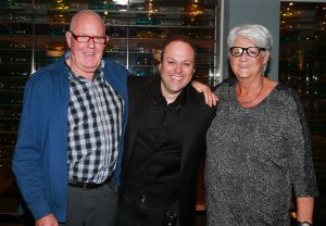 04-03-2017 SHOWBIZZ; FRANS BAUER VIERDE SAMEN MET THEO GROOT HUWELIJKS-LIEFDES JUBILEUM. Frans is al 25 jaar met zijn Marisk en Theo Groot was dit weekend 50 jaar getrouwd. In Hotel Zuiderduin was de zaal te klein voor het grote feest.
foto: Albert den Iseger