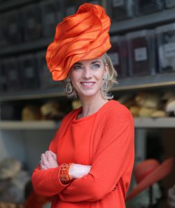 08-05-2015 SHOWBIZZ; FABIENNE DELVIGNE IS DE GEBREVETTEERDE HOFLEVERANCIER VAN KONINGIN MAXIMA. Zij maakt de mooiste hoeden en tassen voor onze MAXIMA. De nieuwe glossy MAXIMA is nu uit en daarin een uitgebreid verslag over FABIENNE en haar passie.
foto: Albert den Iseger