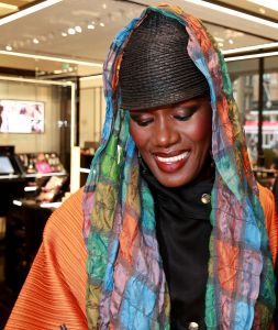 23-05-2016 SHOWBIZZ; GRACE JONES OP BEZOEK IN AMSTERDAM EN HEEFT ONTMOETING MET HANS KLOK.
Foto: Albert den Iseger