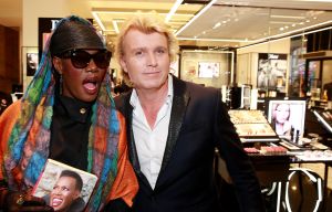 23-05-2016 SHOWBIZZ; GRACE JONES OP BEZOEK IN AMSTERDAM EN HEEFT ONTMOETING MET HANS KLOK.
Foto: Albert den Iseger