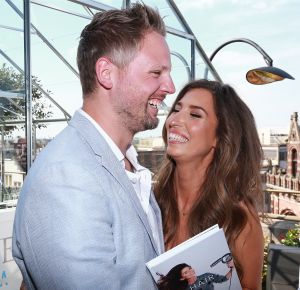 26-05-2017 SHOWBIZZ; YOLANTHE SNEIJDER CABAU EN HAAR ZUS REBECCA GAAN WEER LEUKE DINGEN DOEN. De strijdbijl is begraven en het is weer tijd voor gezelligheid en om samen leuke dingen te gaan doen.
foto: Albert den Iseger