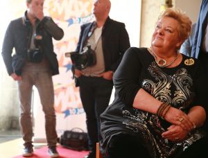 03-11-2015 SHOWBIZZ; ERICA TERPSTRA WAS GROTE BLIKVANGER OP MAX WINTERPRESENTATIE OP PELEIS SOESTDIJK. Na een lang revalidatie proces was zij terug bij al haar collega-s.
foto: 03-11-2015 SHOWBIZZ; ERICA TERPSTRA WAS GROTE BLIKVANGER OP MAX WINTERPRESENTATIE OP PELEIS SOESTDIJK. Na een lang revalidatie proces was zij terug bij al haar collega-s.
foto: Albert den Iseger