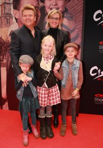 20-11-2016 SHOWBIZZ; JONG EN OUD LACHEN EN HUILEN OM CISKE DE RAT. In het theater DeLeMAR te Amsterdam de premiere van de musical CISKE DE RAT.
foto: Albert den Iseger