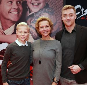 20-11-2016 SHOWBIZZ; JONG EN OUD LACHEN EN HUILEN OM CISKE DE RAT. In het theater DeLeMAR te Amsterdam de premiere van de musical CISKE DE RAT.
foto: Albert den Iseger