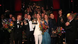 30-09-2016 SHOWBIZZ; GOUDEN KALVEREN GALA 2016. Beste actrice HANNAH HOEKSTRA  voor haar rol in de film DE HELLEWEG. Tot beste acteur werd gekozen ISSAKA SAWADOGO voor de film THE PARADISE SUITE.
Fote : Albert den Iseger