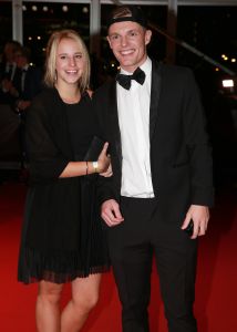 13-10-2016 SHOWBIZZ; FLOORTJE DESSING WINT GOUDEN TELEVIZIER RING 2016. Humberto Tan won de Televizier-Ster voor presentator, Chantal Janzen won opnieuw de Televizier-Ster voor presentatrice. Pip Pellens kreeg de prijs voor aanstormend talent. Paul de leeuw won met zijn talkshow. Thom Hoffman was de beste acteur en Angela Schijf als beste actrice.
foto: Albert den Iseger