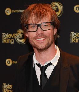 13-10-2016 SHOWBIZZ; FLOORTJE DESSING WINT GOUDEN TELEVIZIER RING 2016. Humberto Tan won de Televizier-Ster voor presentator, Chantal Janzen won opnieuw de Televizier-Ster voor presentatrice. Pip Pellens kreeg de prijs voor aanstormend talent. Paul de leeuw won met zijn talkshow. Thom Hoffman was de beste acteur en Angela Schijf als beste actrice.
foto: Albert den Iseger