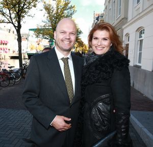 09-10-2016 SHOWBIZZ; PREMIERE VAN INDECENT PROPOSAL IN LEIDSE SCHOUWBURG. Met Matteo van der grijn-Roos van Erkel en Chris Tates. foto: Albert den Iseger