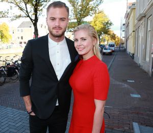 09-10-2016 SHOWBIZZ; PREMIERE VAN INDECENT PROPOSAL IN LEIDSE SCHOUWBURG. Met Matteo van der grijn-Roos van Erkel en Chris Tates. foto: Albert den Iseger