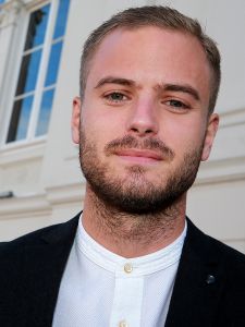 09-10-2016 SHOWBIZZ; PREMIERE VAN INDECENT PROPOSAL IN LEIDSE SCHOUWBURG. Met Matteo van der grijn-Roos van Erkel en Chris Tates. foto: Albert den Iseger