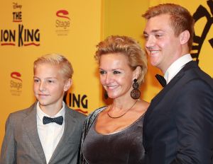 30-10-2016 SHOWBIZZ; MUSICAL LION KING GING IN PREMIERE. The Lion King is een Musical gebaseerd op de tekenfilm de Leeuwenkoning.
foto: Albert den Iseger