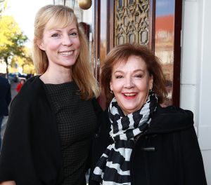 09-10-2016 SHOWBIZZ; PREMIERE VAN INDECENT PROPOSAL IN LEIDSE SCHOUWBURG. Met Matteo van der grijn-Roos van Erkel en Chris Tates. foto: Albert den Iseger