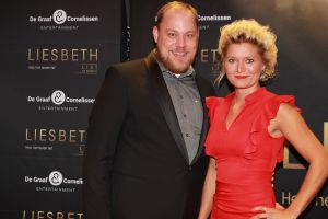 02-10-2017 SHOWBIZZ; LIESBETH LIST DE MUSICAL INLOOP RODE LOPER. Foto: Albert den Iseger